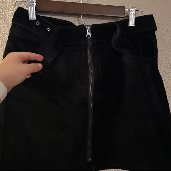 Black Label Cest Toi Black Corduroy Mini Skirt With Removable Belt Size L - Picture 5 of 12